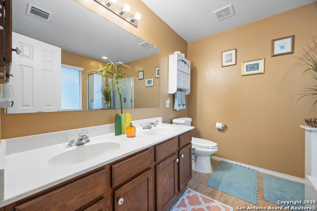 Image 17 of 25 For 12010 Dove