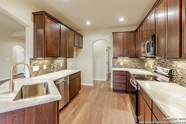 Image 14 of 45 For 110 Moses Hughes