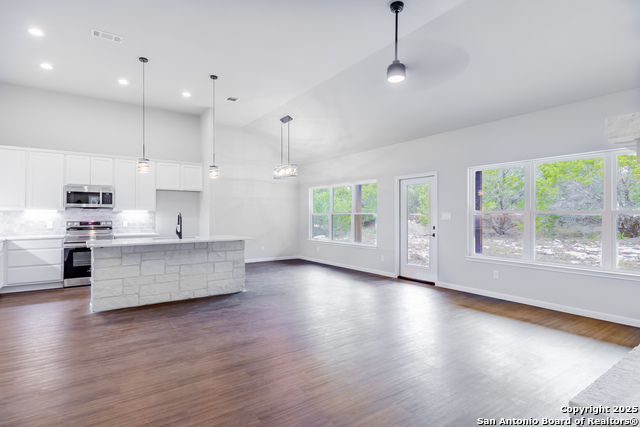 Image 13 of 45 For 1841 Cottonwood