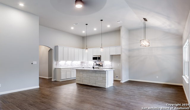 Image 14 of 45 For 1841 Cottonwood