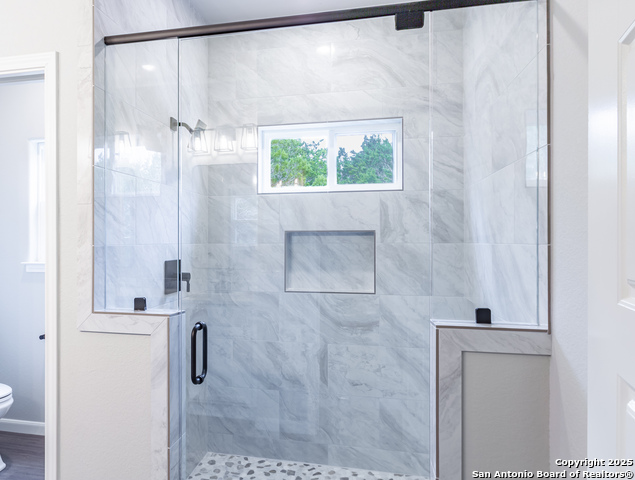 Image 29 of 45 For 1841 Cottonwood