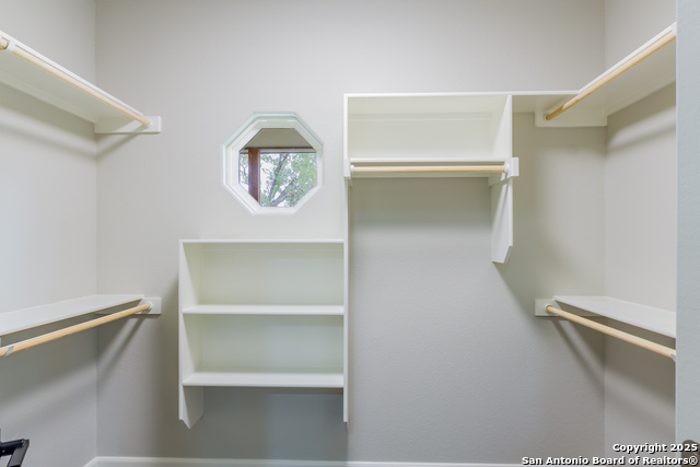 Image 30 of 45 For 1841 Cottonwood