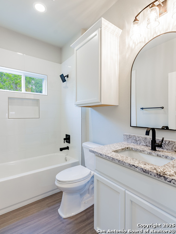 Image 33 of 45 For 1841 Cottonwood