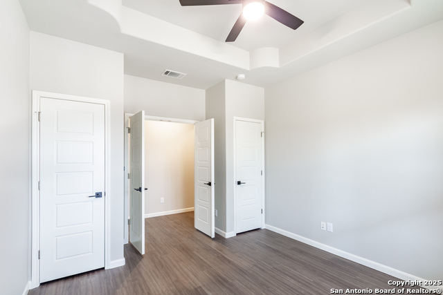 Image 36 of 45 For 1841 Cottonwood