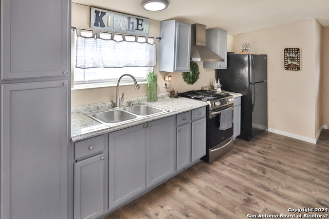 Image 6 of 16 For 1892 Fm 476