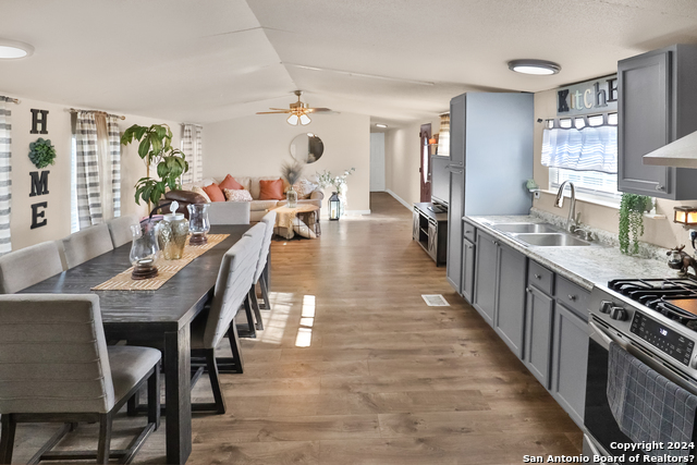 Image 7 of 16 For 1892 Fm 476