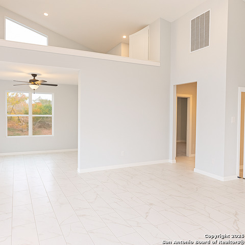 Image 13 of 17 For 2292 Waterfront Park