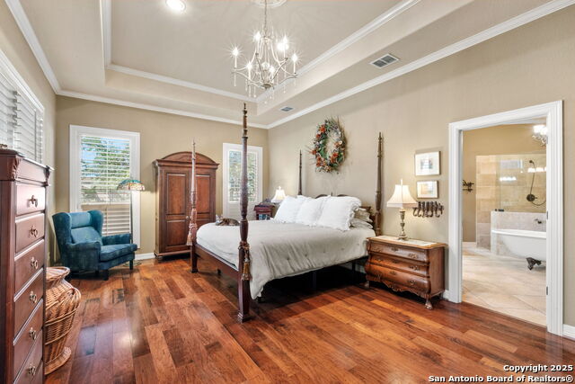 Image 11 of 50 For 325 Whitestone