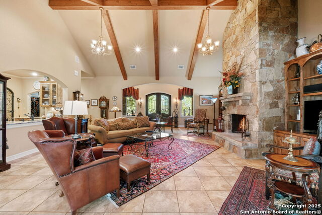 Image 16 of 50 For 325 Whitestone