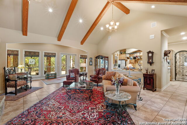 Image 18 of 50 For 325 Whitestone