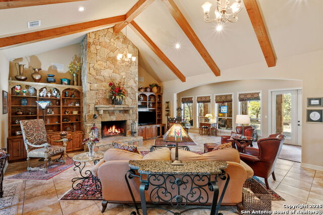 Image 19 of 50 For 325 Whitestone