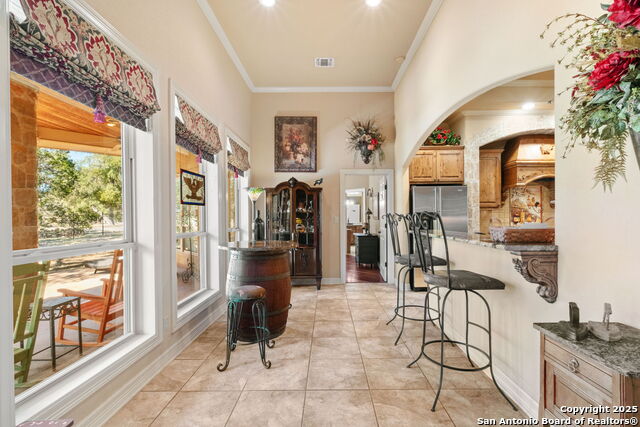 Image 31 of 50 For 325 Whitestone