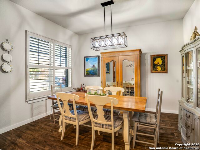 Image 5 of 27 For 10546 Far Reaches Lane