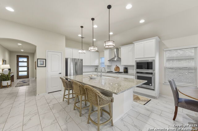 Listing photo id 1 for 2210 Steerhead Trail