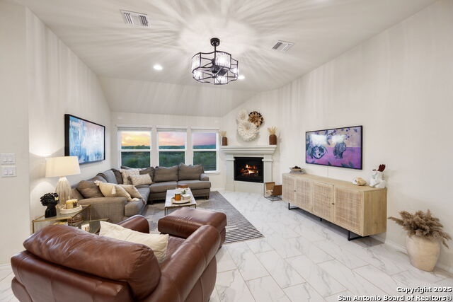 Listing photo id 2 for 2210 Steerhead Trail