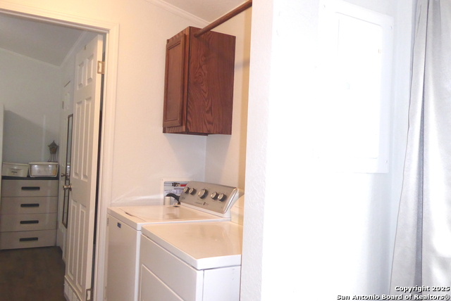 Image 16 of 25 For 13003 Ariel St.