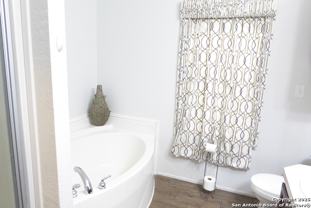 Image 17 of 25 For 13003 Ariel St.