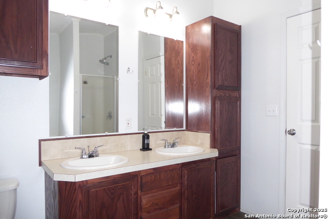 Image 19 of 25 For 13003 Ariel St.