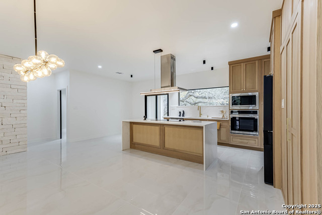 Image 14 of 50 For 864 Paddy Rd