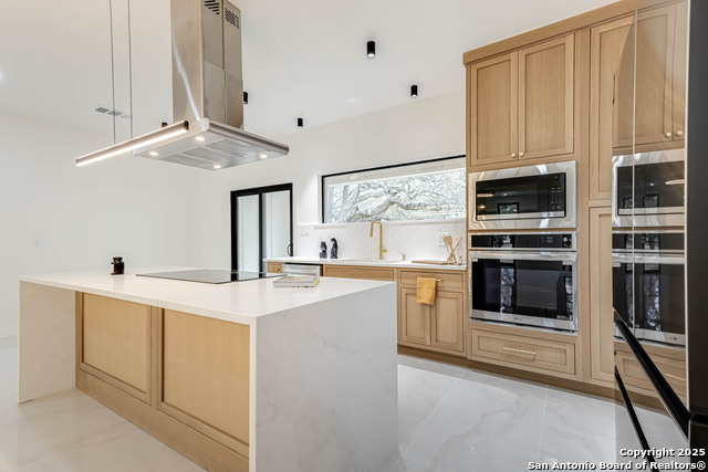 Image 21 of 50 For 864 Paddy Rd