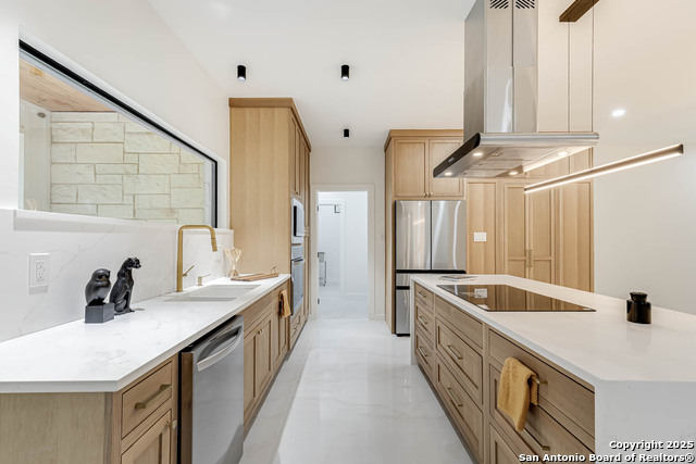 Image 23 of 50 For 864 Paddy Rd