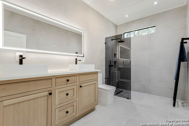 Image 45 of 50 For 864 Paddy Rd