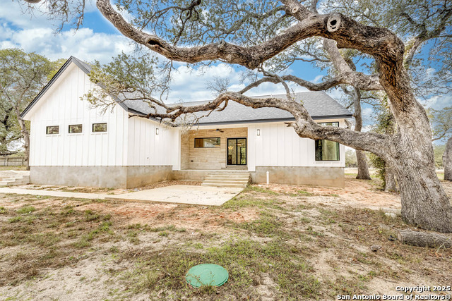 Image 47 of 50 For 864 Paddy Rd