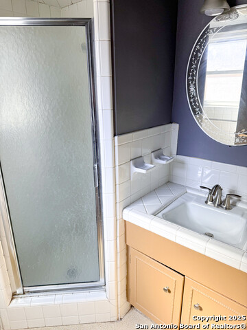 Image 3 of 6 For 126 Granada  