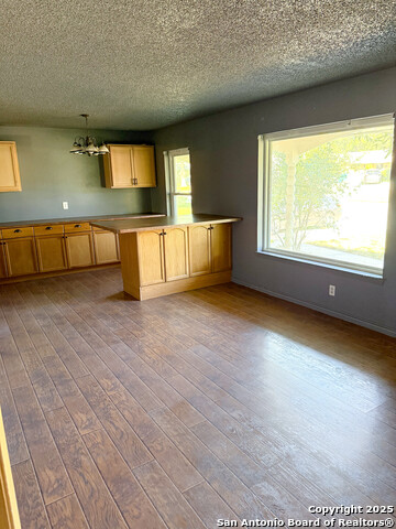 Image 4 of 6 For 126 Granada  