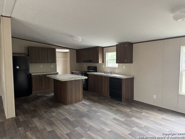 Image 3 of 15 For 492 Private Road 1511