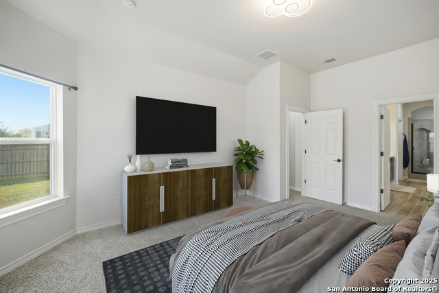 Image 18 of 28 For 15210 Comanche Gard