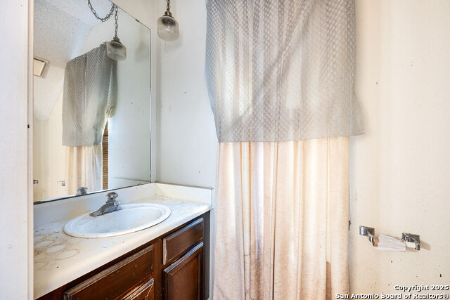 Image 8 of 18 For 10527 Perrin Beitel 207 D