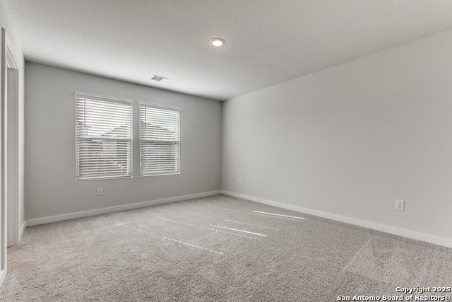 Image 12 of 25 For 14506 Emerio