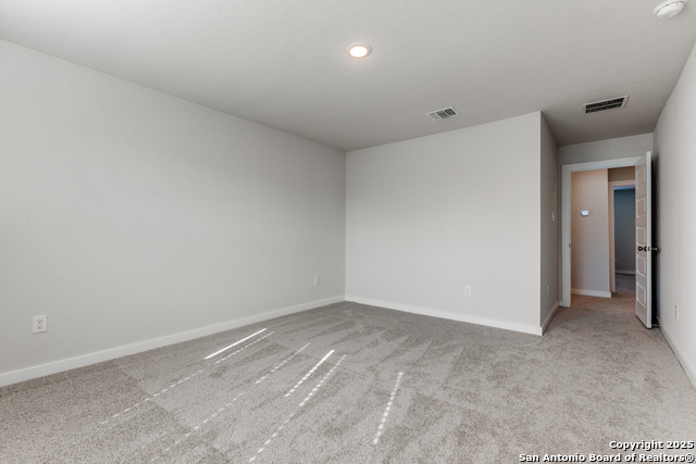 Image 13 of 25 For 14506 Emerio