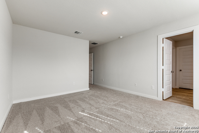 Image 14 of 25 For 14506 Emerio