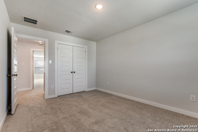 Image 17 of 25 For 14506 Emerio