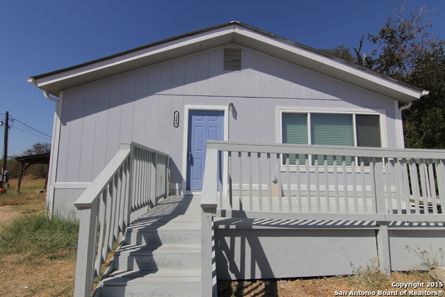 Image 2 of 11 For 1484 Klein Rd W