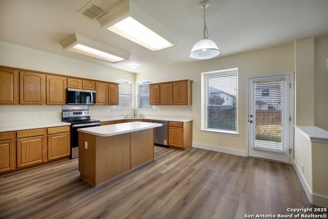 Image 10 of 28 For 8926 Firebaugh