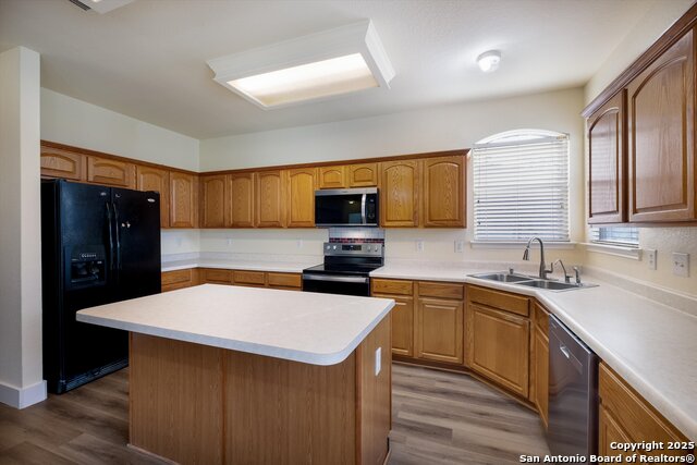 Image 12 of 28 For 8926 Firebaugh