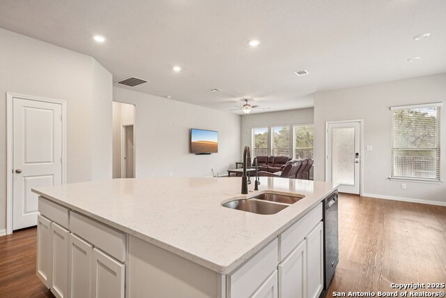 Image 13 of 40 For 15039 Stagehand Dr