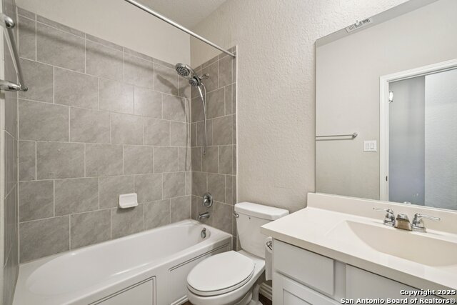 Image 17 of 40 For 15039 Stagehand Dr