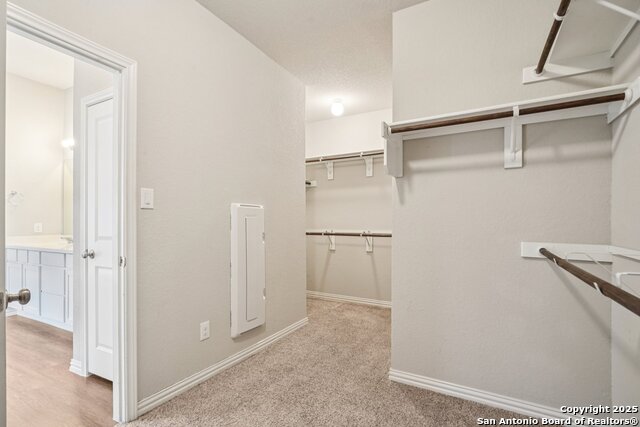 Image 26 of 40 For 15039 Stagehand Dr