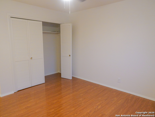 Image 36 of 41 For 9707 La Rue  