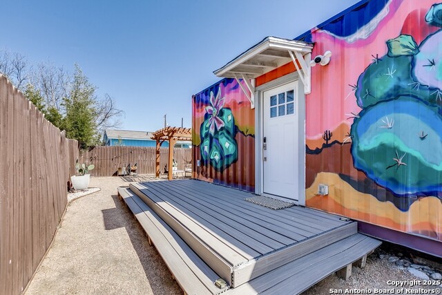 Image 4 of 21 For 2415 Poplar W