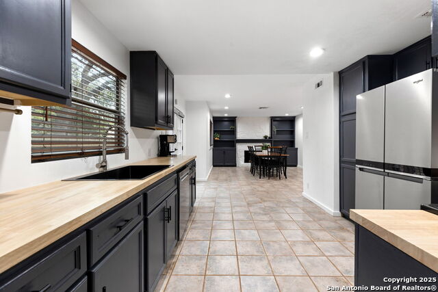 Image 14 of 27 For 5602 Timber Peak