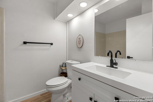 Image 23 of 27 For 5602 Timber Peak