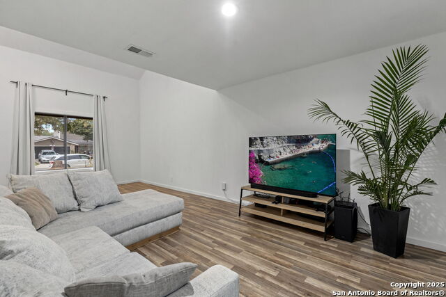 Image 7 of 27 For 5602 Timber Peak