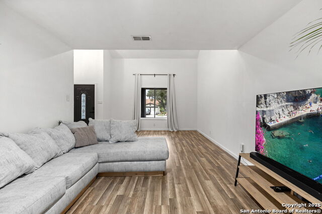 Image 8 of 27 For 5602 Timber Peak