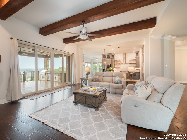 Image 10 of 51 For 632 Carson Ridge