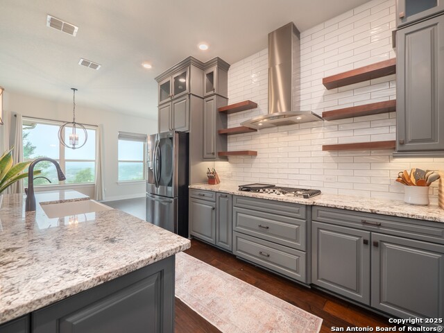 Image 14 of 51 For 632 Carson Ridge